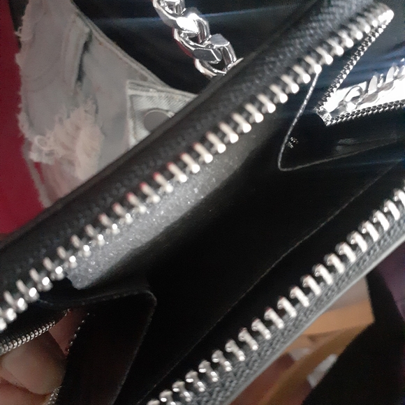 Crossbody wallet - Picture 7 of 9